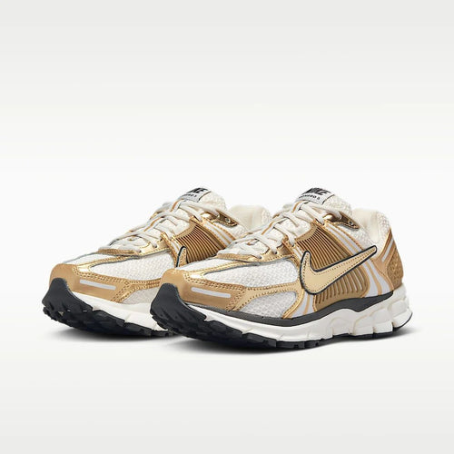 Vomero 5 - Metallic Gold