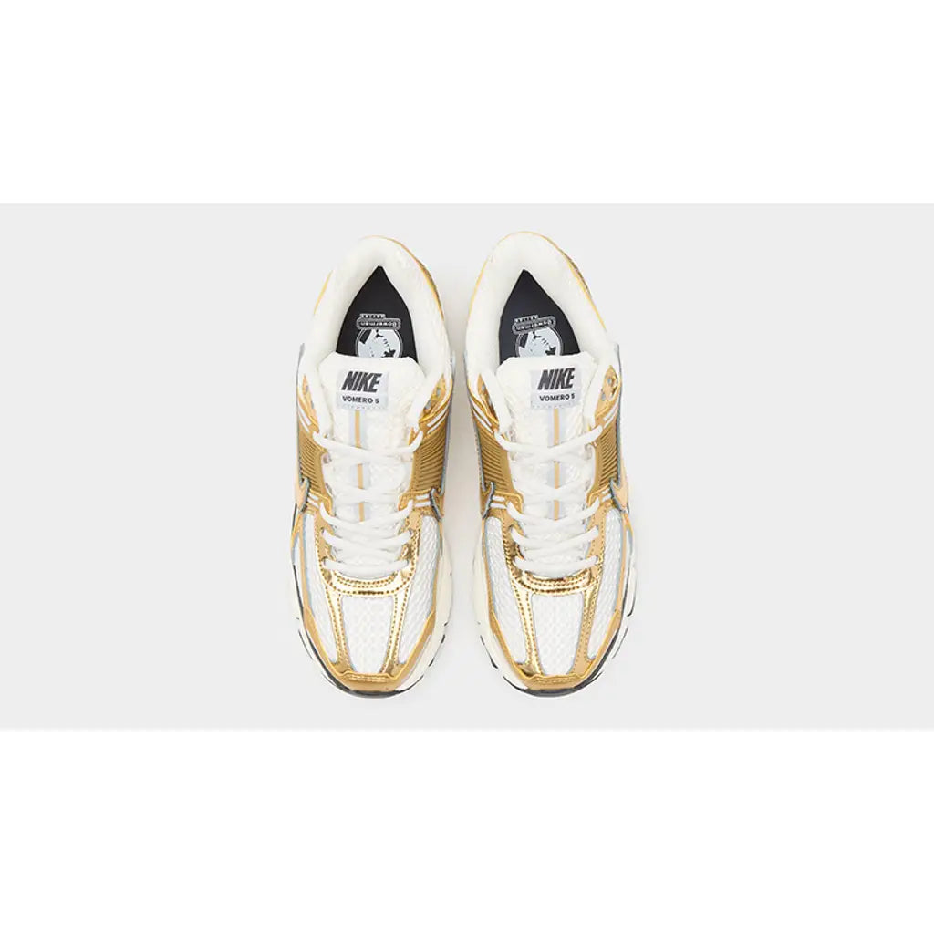 Zoom Vomero 5 Metallic Gold